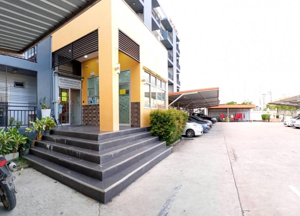 Room 9 Residence (Adults Only) Pluak Daeng Luaran gambar