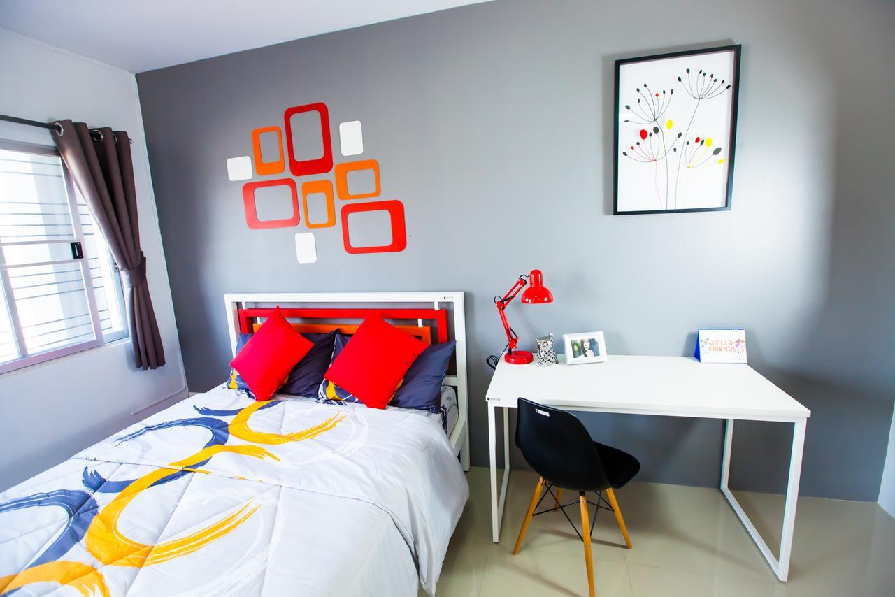 Room 9 Residence (Adults Only) Pluak Daeng Luaran gambar