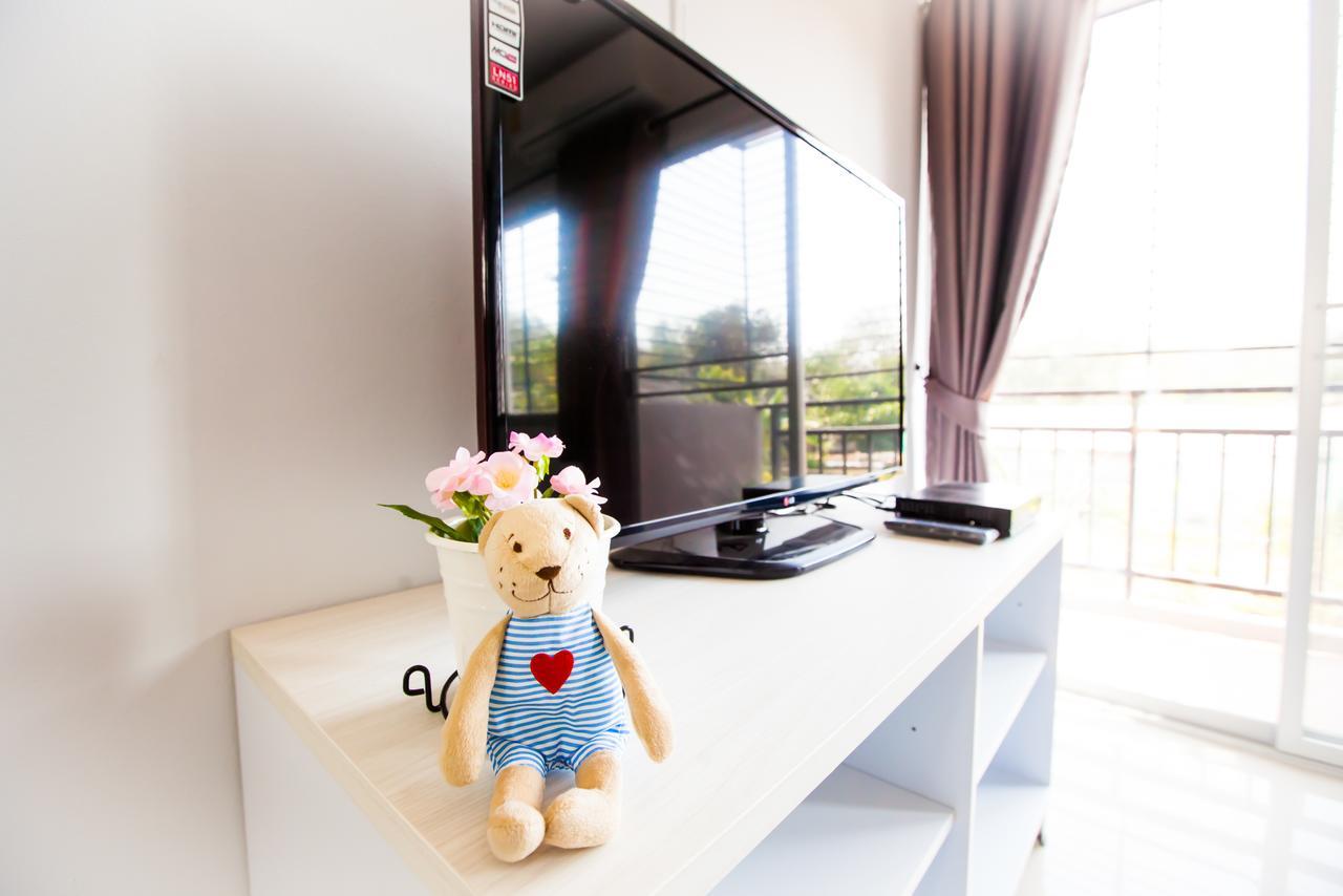 Room 9 Residence (Adults Only) Pluak Daeng Luaran gambar
